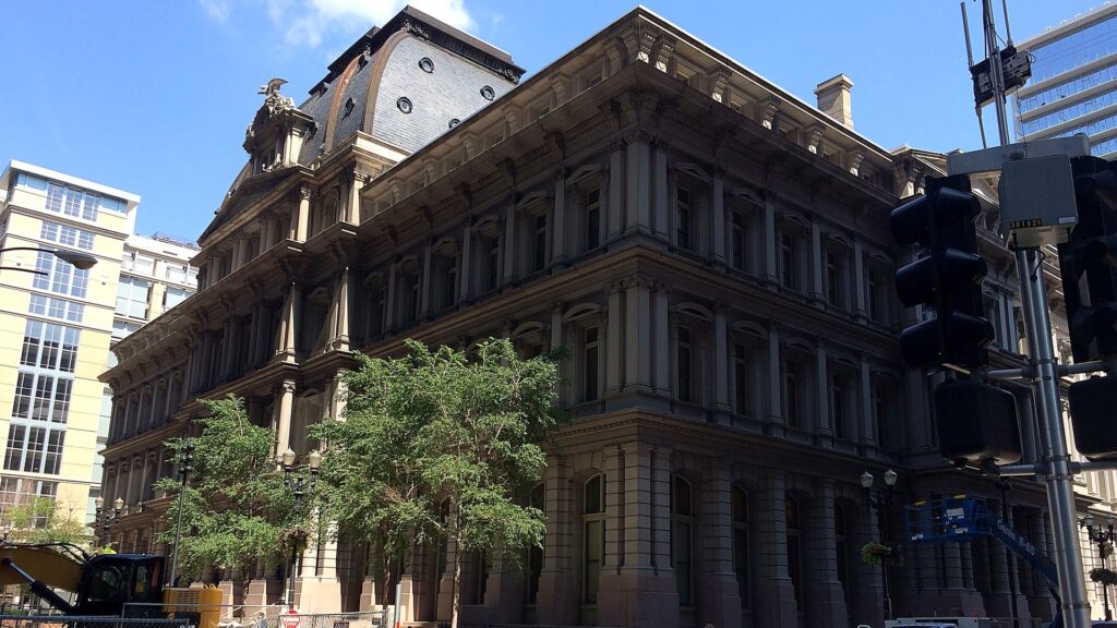 Missouri Court of Appeals Eastern District Address Phone Hours and Jurisdiction