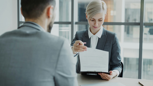a appellate court attorney speaking to a client